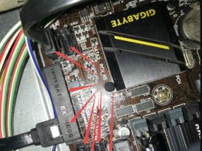 台式电脑固态硬盘接口类型详解（解析SATA、M.2、NVMe三种接口类型）