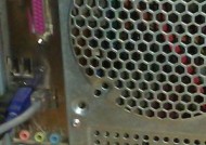 电脑开机显示器不亮的解决方法（应对黑屏问题的实用指南）