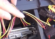 如何正确连接路由器与电脑主机（实现高效网络连接的关键步骤和注意事项）