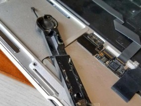 更换笔记本屏幕背光纸需要多少费用？背光纸更换流程是怎样的？