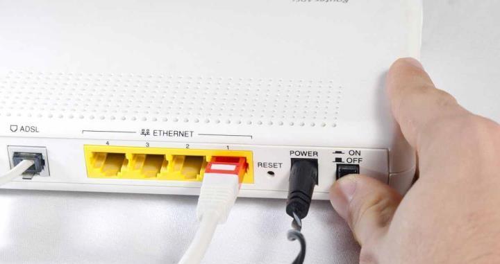 新手路由器WiFi6安装教程（一步步教你安装WiFi6路由器）  第1张