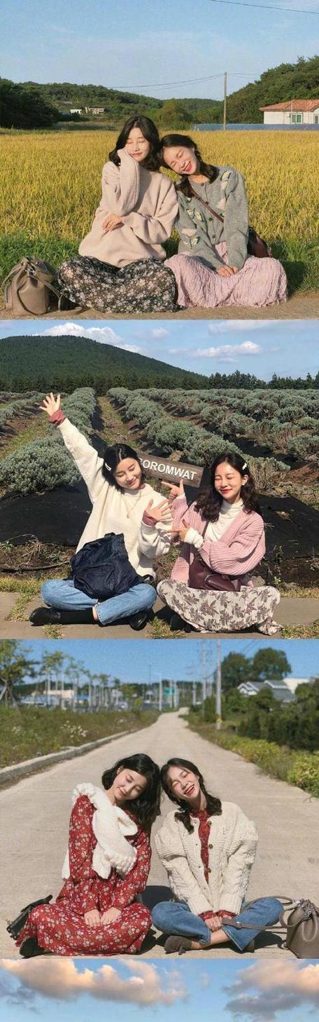 如何赞美闺蜜举手机站立拍照？  第1张