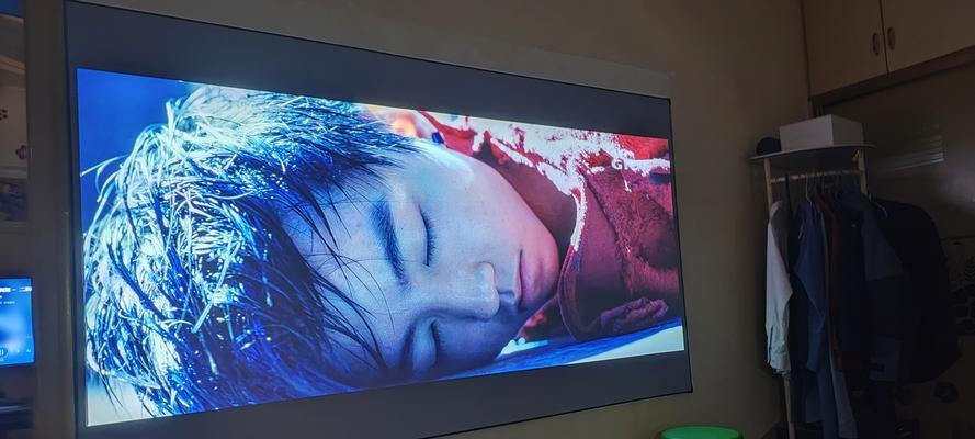 电视机抗光屏采用什么材质？材质对效果有何影响？  第3张
