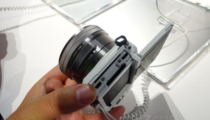 索尼a5000相机开机步骤是什么？  第2张