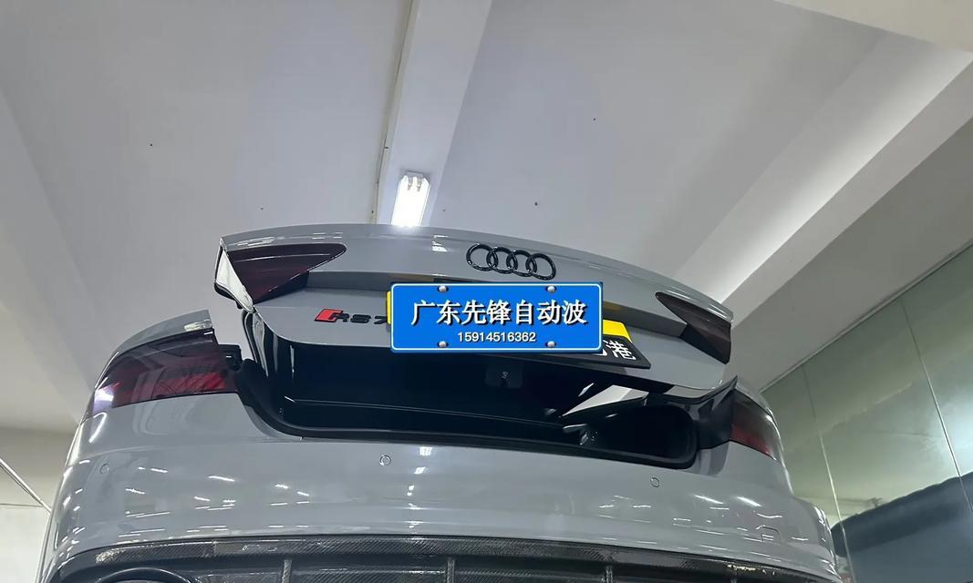 保时捷手机壳拆卸困难怎么办？有没有推荐的拆卸方法？  第1张