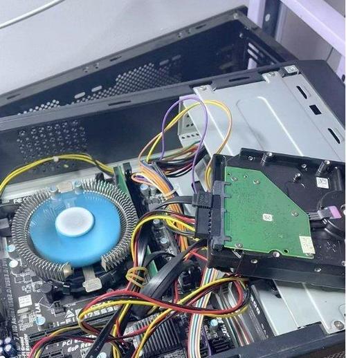 机械硬盘损坏后如何进行维修？  第3张